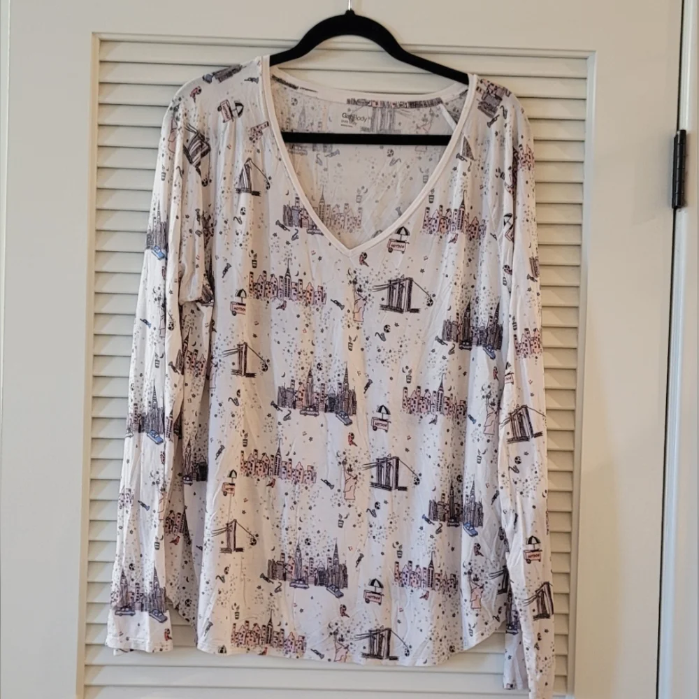 Gap Body- NYC Long-Sleeve Pajama Top